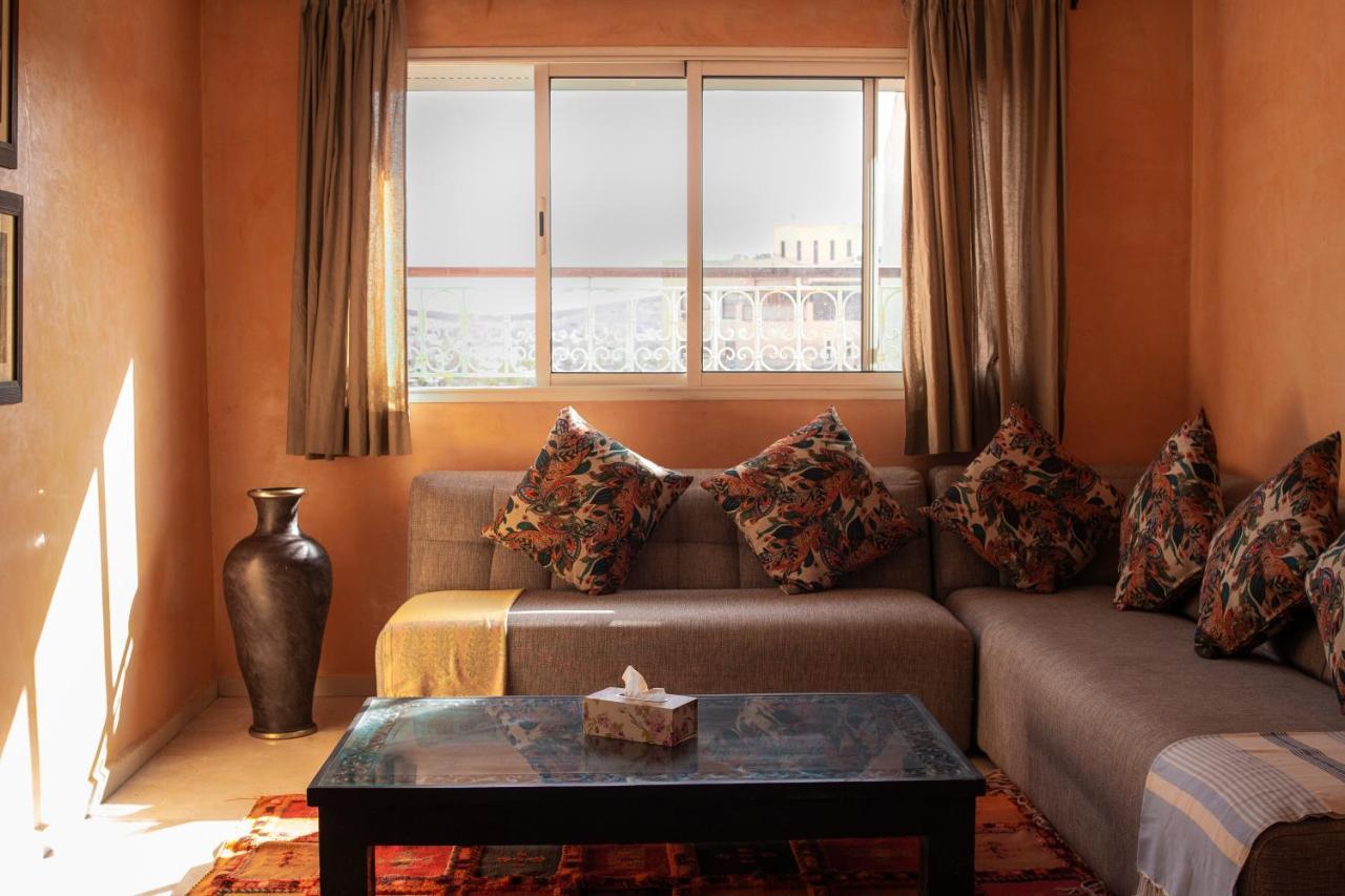 Amoud - Stylish Comfort At Dyar Al Kheir